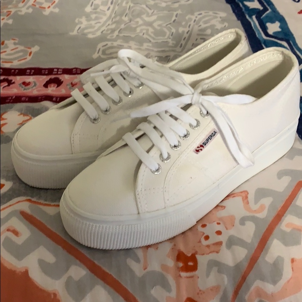 NWT White Platform Supergas